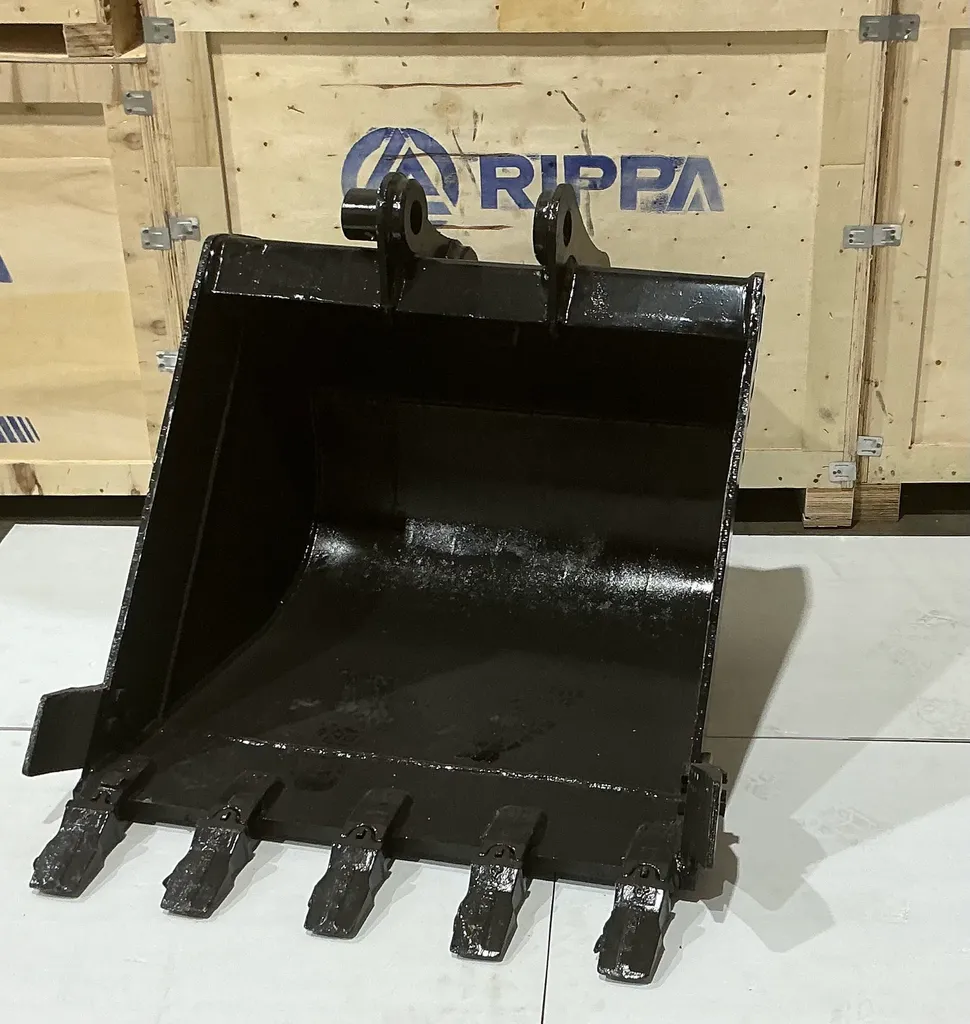 6 Ton Mini-Ex Digging Bucket 800MM - 30"